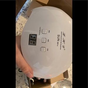 9 LED gel polish 1 base and 1 top & light